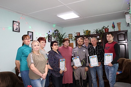 Кореновская районная организация Профсоюза работников АПК поздравила с Днем работников сельского хозяйства и перерабатывающей промышленности