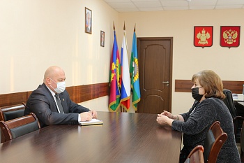 Встреча председателя Белоглинской районной организации Профсоюза работников АПК РФ с Главой Белоглинского района